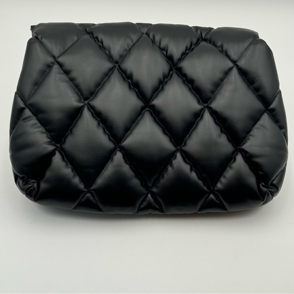 (SOLD) Balenciaga Nappa Calfskin Quilted Touch Black B Clutch Bag - Picture 3 of 15